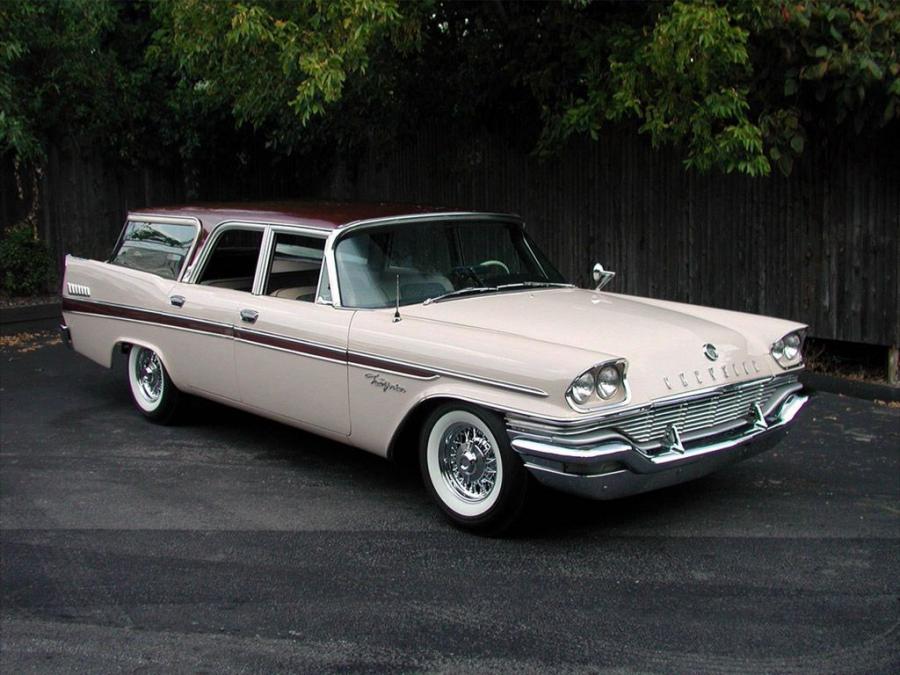 Chrysler New Yorker Station Wagon '1957